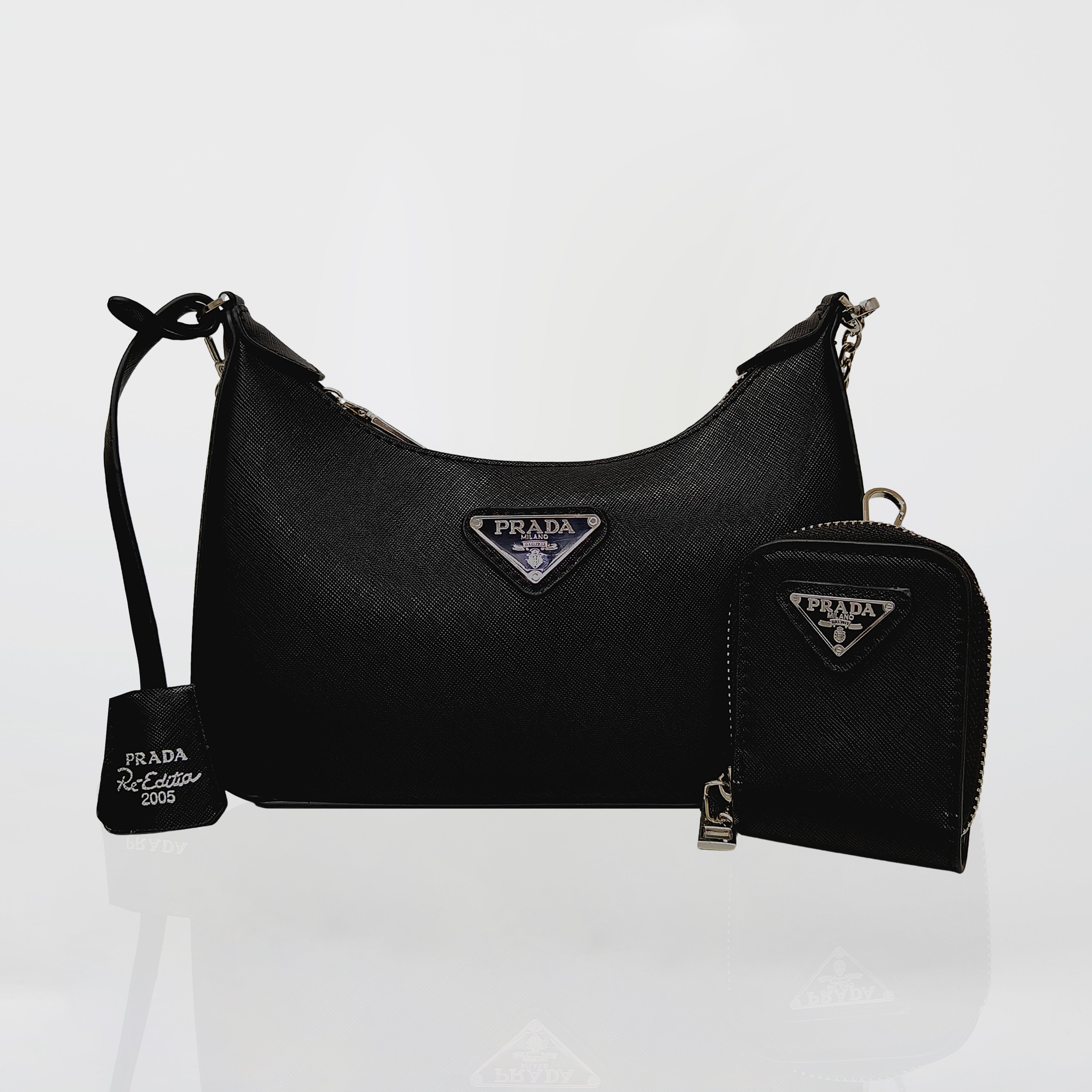Prada Re-Edition 2005 shoulder bag