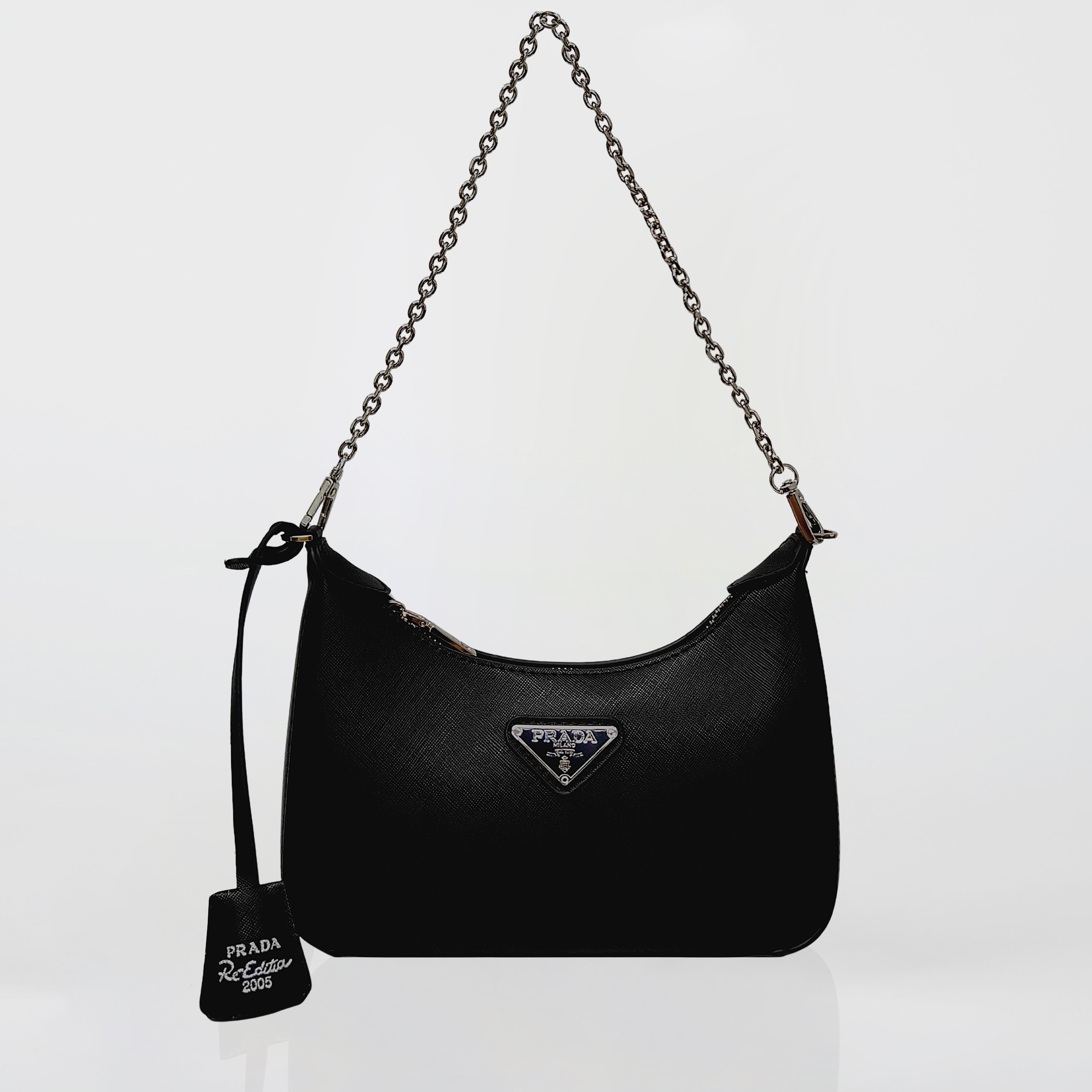 Prada Re-Edition 2005 shoulder bag