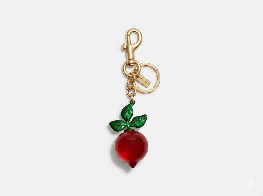 Coach-Inspired Bag Charm – Luxury Detail for Everyday Style